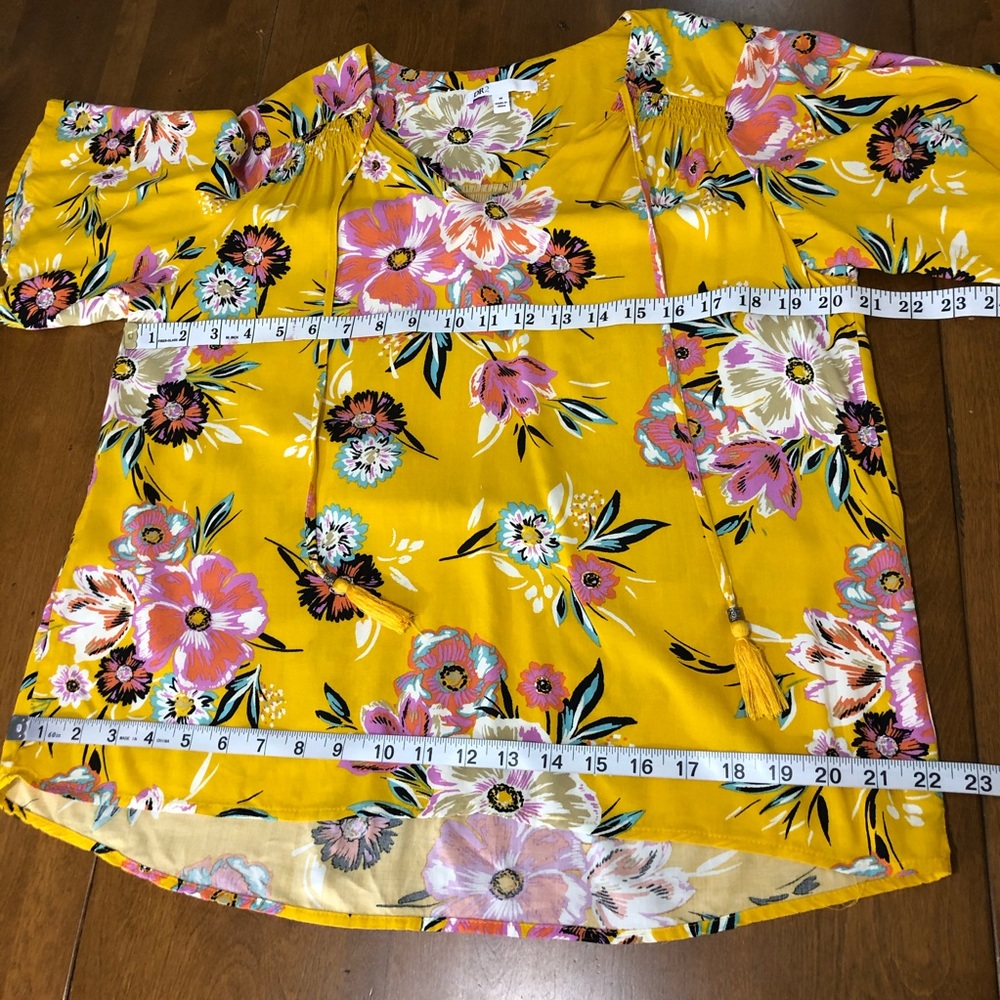 DR2 Women's Yellow Floral High Low Blouse Sz M - Picture 8 of 11
